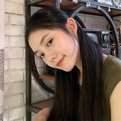 百花盛放